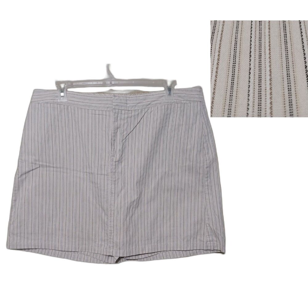Dockers skort Womens 20W white tan brown striped built in shorts Stretch Cotton